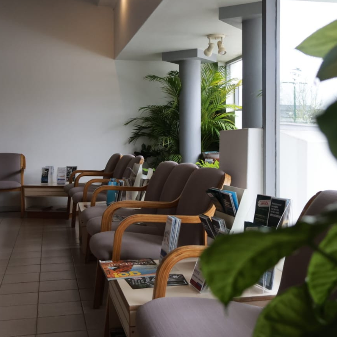 Die Huis-Artz medical practice entrance in George CBD